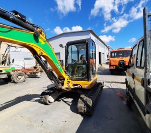 Minikoparka MINI JCB 8055-1